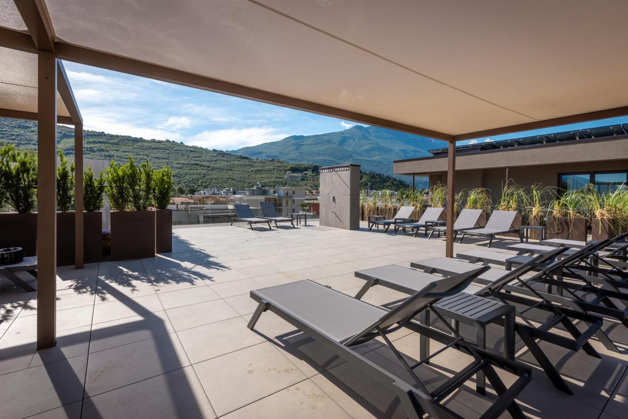 Residence Paradise Riva del Garda Ngoại thất bức ảnh
