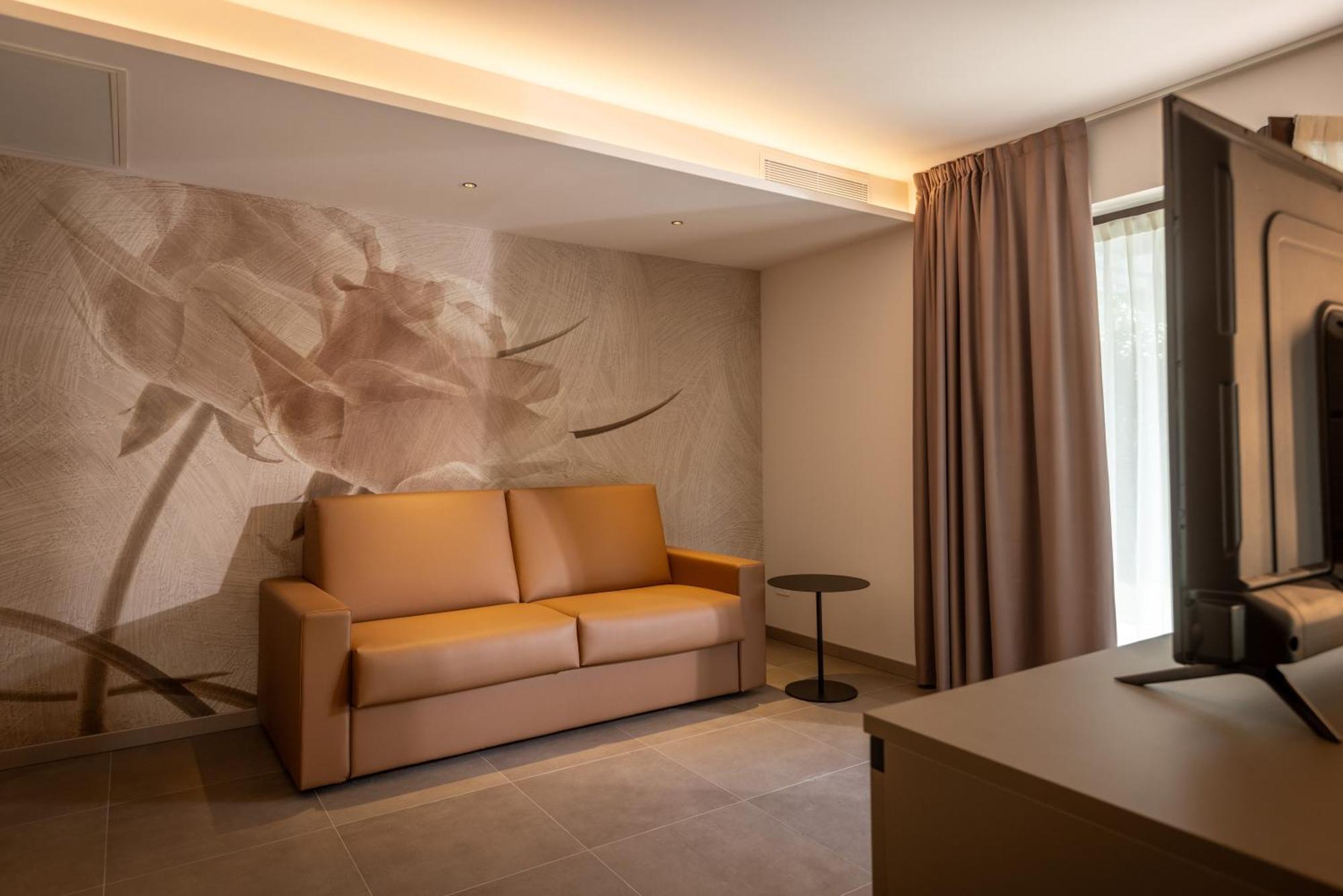 Residence Paradise Riva del Garda Ngoại thất bức ảnh